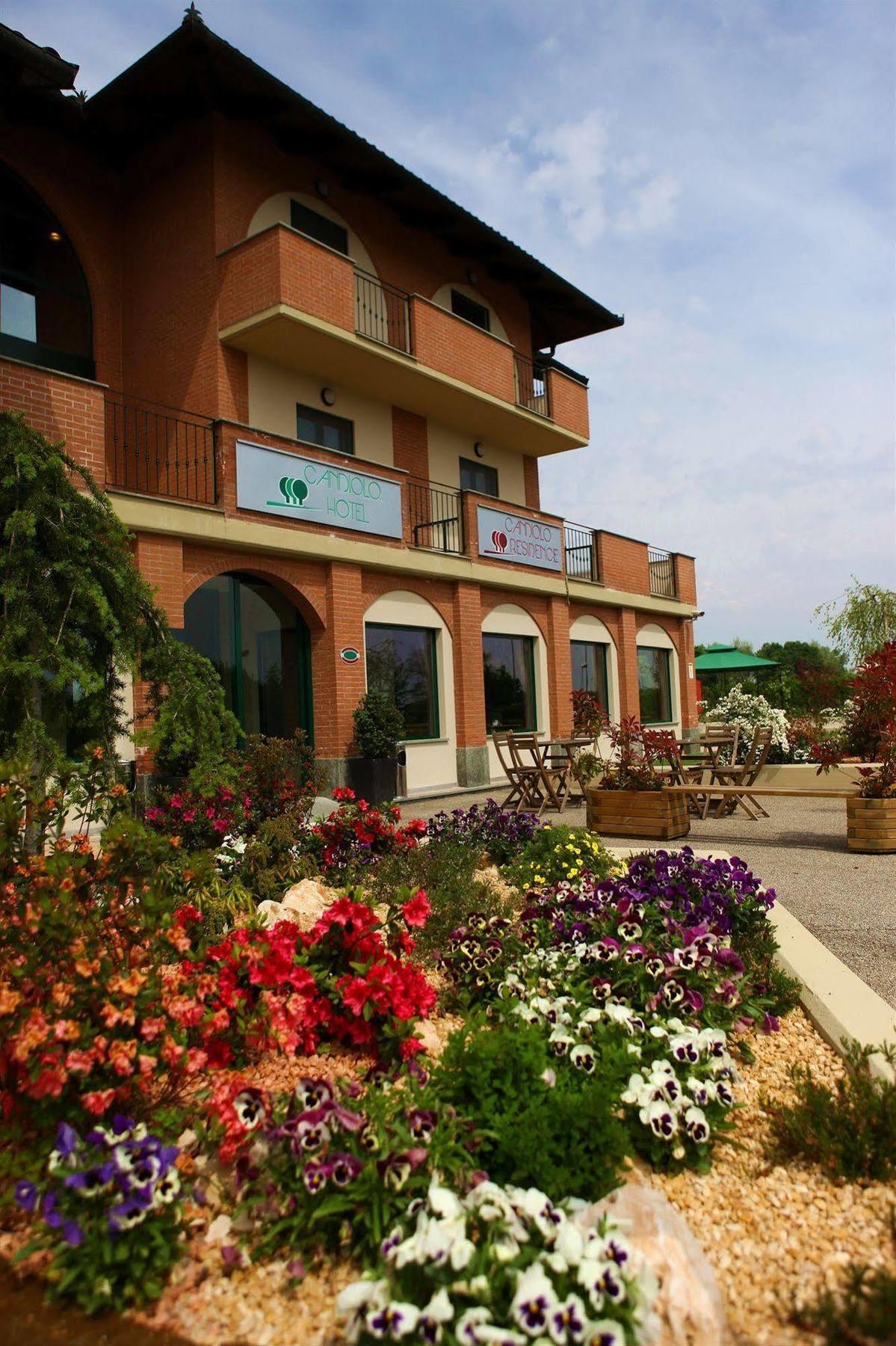 Green Class Hotel Candiolo Exteriör bild